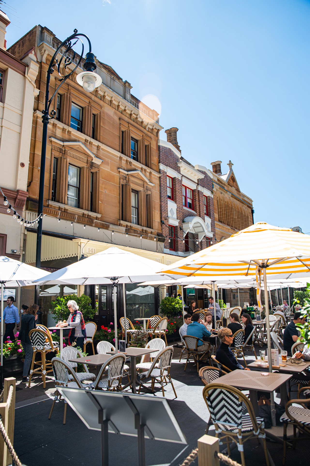 Alfresco tables outside Fortune of War in The Rocks